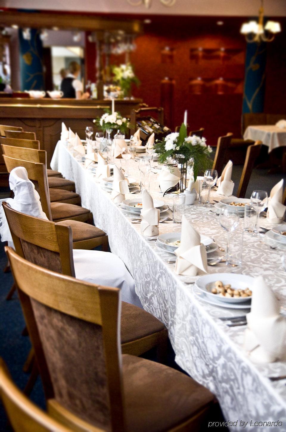 Brojan Hotel Jaworzno Restaurante foto