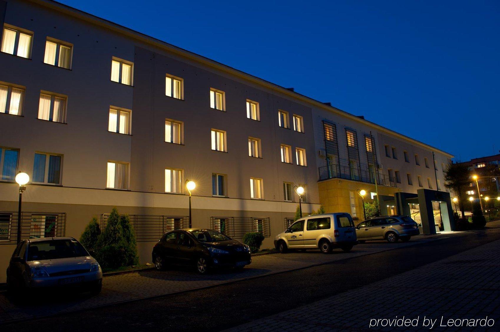 Brojan Hotel Jaworzno Exterior foto